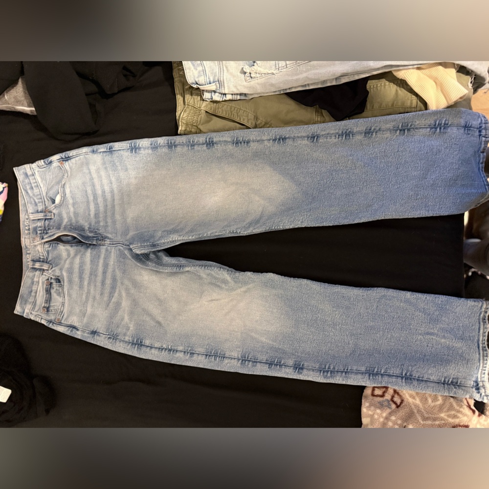 AMERICAN EAGLE BOYFRIEND 90’s JEANS